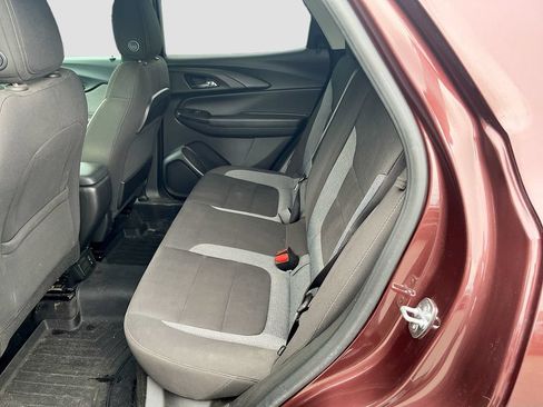 Used 2022 Chevrolet TrailBlazer LT w/ Convenience Package AWD/4WD image 23