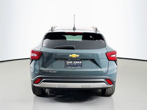 New 2026 Chevrolet Trax LT image 6