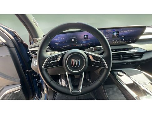 Certified 2025 Buick Enclave Preferred AWD/4WD image 22