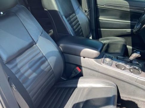 Used 2021 Jeep Grand Cherokee Limited X AWD/4WD image 18