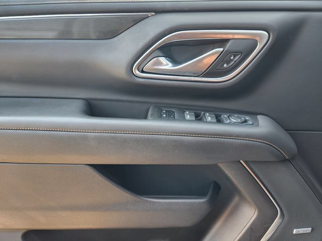 Used 2024 GMC Yukon AT4 w/ AT4 Premium Plus Package AWD/4WD image 23