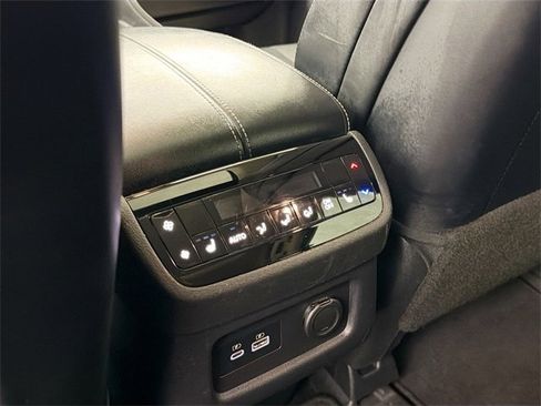 Used 2023 INFINITI QX60 Luxe image 23