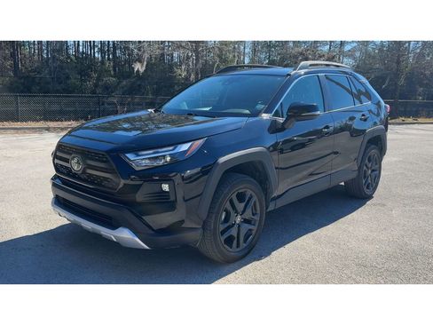 Used 2024 Toyota RAV4 Adventure image 8