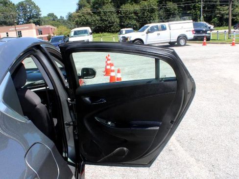 Used 2017 Chevrolet Volt LT image 22