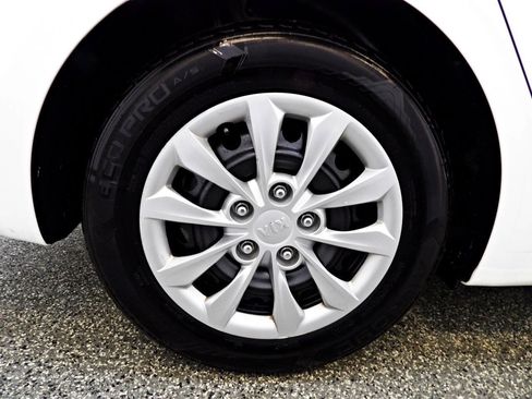 Used 2021 Kia Forte Sedan FWD image 20