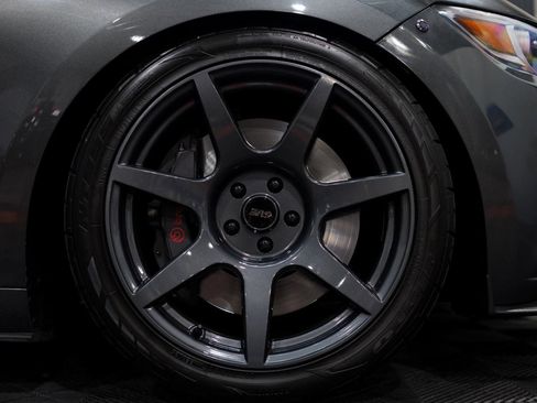Used 2017 Ford Mustang GT Premium w/ GT Performance Package RWD image 14