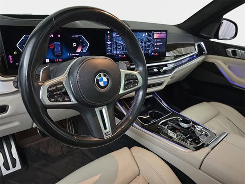 Used 2023 BMW X7 M60i w/ Executive Package image 19