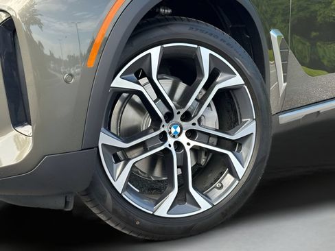 Used 2026 BMW X5 xDrive40i AWD/4WD image 26