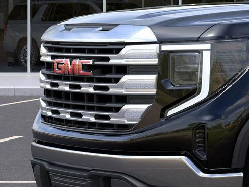 New 2026 GMC Sierra 1500 SLE image 37