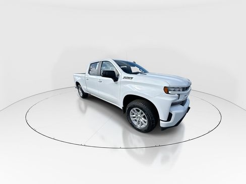 Used 2022 Chevrolet Silverado 1500 RST w/ Diesel Off-Road Package AWD/4WD image 2