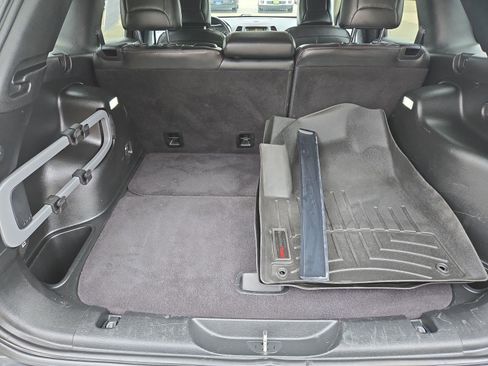 Used 2017 Jeep Cherokee Trailhawk image 23