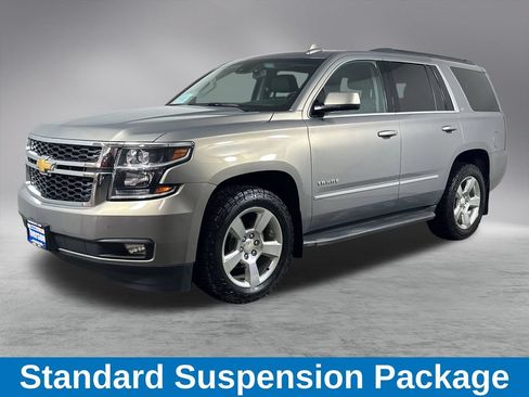 Used 2017 Chevrolet Tahoe LT w/ Luxury Package AWD/4WD image 10