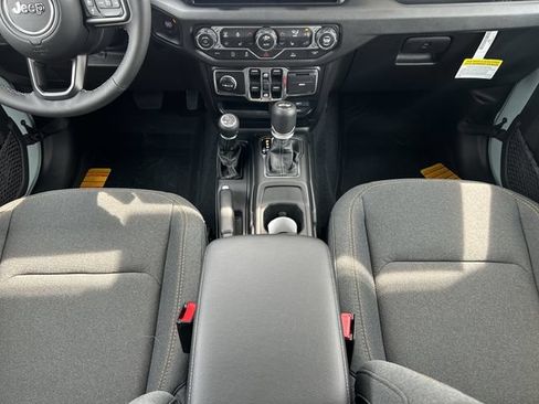 New 2026 Jeep Wrangler Unlimited Sport AWD/4WD image 18