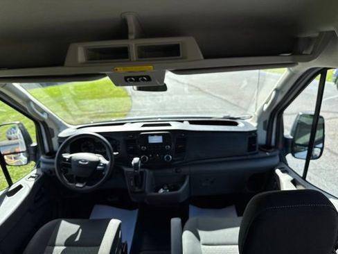 Used 2023 Ford Transit 350 XL RWD image 24