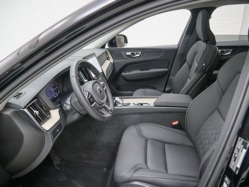 New 2026 Volvo XC60 B5 Plus w/ Protection Package Premier image 19