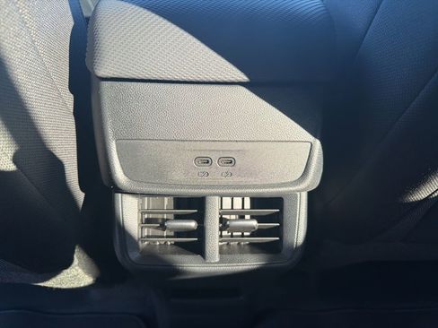 New 2026 Chevrolet Equinox LT image 32