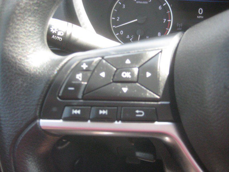Used 2023 Nissan Sentra SV FWD image 26