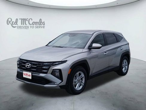 New 2026 Hyundai Tucson SE FWD image 1