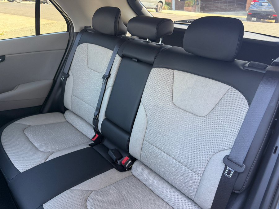 Used 2024 Kia Niro Wave FWD image 47