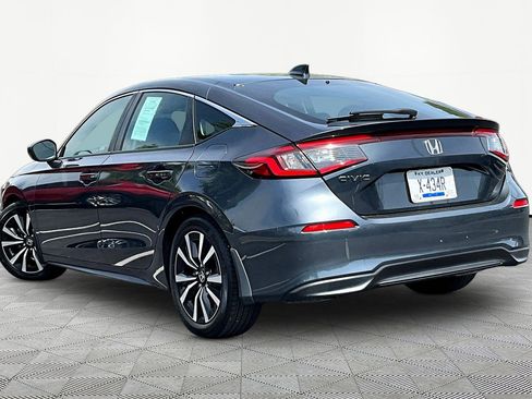Used 2023 Honda Civic EX-L image 4