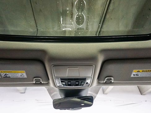 Used 2023 Acura MDX FWD image 14