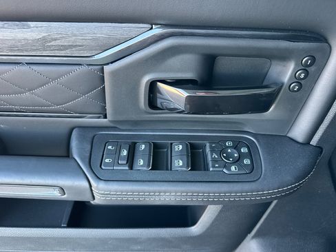 New 2026 RAM 2500 Limited AWD/4WD image 10