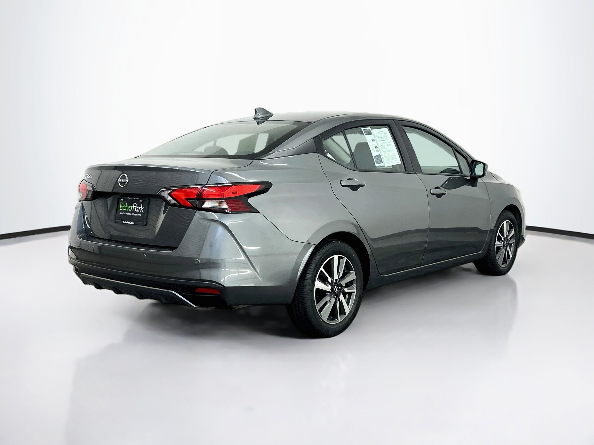Used 2025 Nissan Versa SV FWD image 9