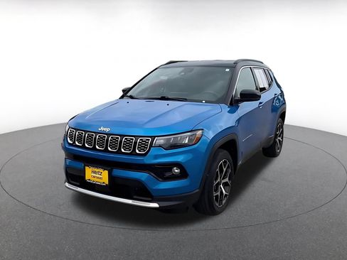 Used 2025 Jeep Compass Limited AWD/4WD image 8