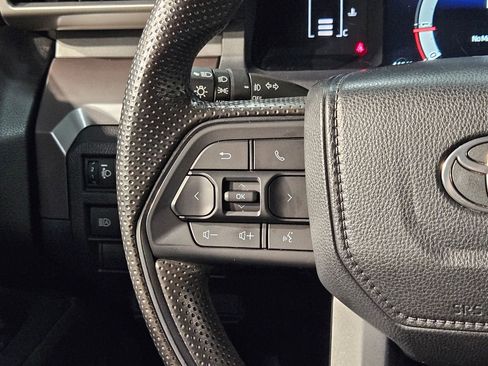 Used 2024 Toyota Tacoma SR5 image 27