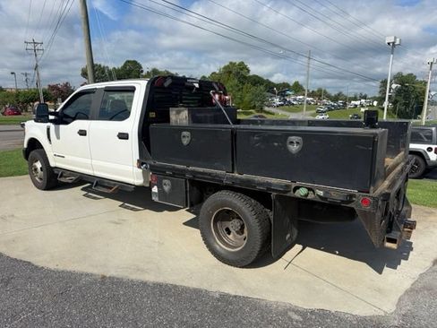 Used 2020 Ford F350 XL w/ Power Equipment Group AWD/4WD image 12