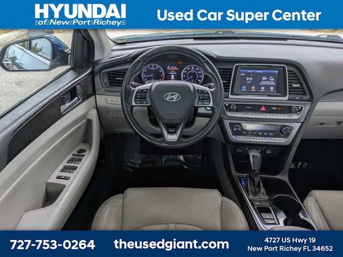Used 2018 Hyundai Sonata Limited FWD image 18