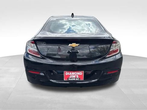 Used 2017 Chevrolet Volt Premier w/ Driver Confidence II Package FWD image 4