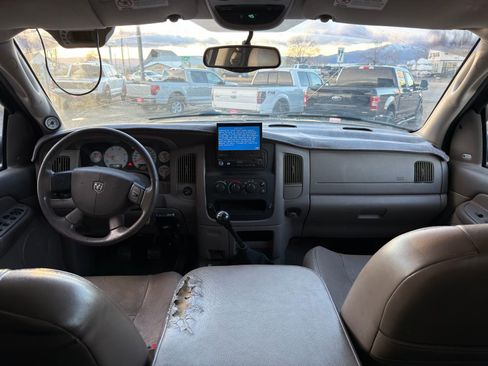 Used 2005 Dodge Ram 2500 Truck SLT w/ Quad Cab Big Horn Value Group image 12