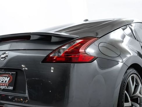 Used 2014 Nissan 370Z Touring w/ Sport Package image 12