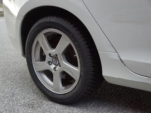 Used 2012 Volvo S60 T5 image 12