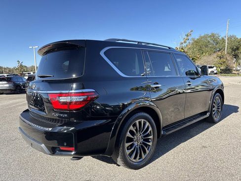 Used 2022 Nissan Armada Platinum w/ Captain's Chairs Package image 4