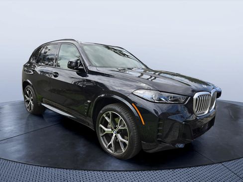 Used 2026 BMW X5 sDrive40i w/ M Sport Package RWD image 1