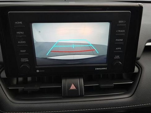 Certified 2021 Toyota RAV4 LE FWD image 31