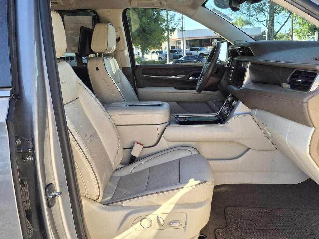 Used 2023 GMC Yukon Denali AWD/4WD image 33