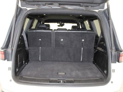 Used 2024 Jeep Wagoneer Series II image 14