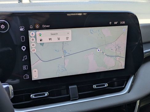 Used 2026 Chevrolet Equinox LT w/ Convenience Package II FWD image 23