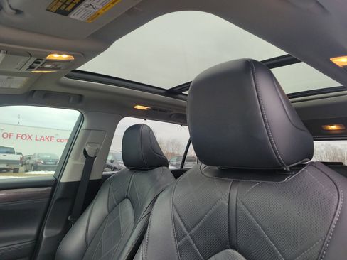 Used 2021 Toyota Highlander Platinum image 20