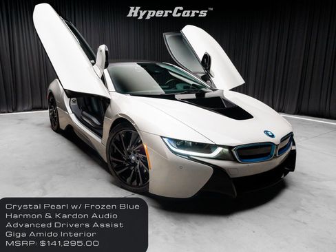 Used 2015 BMW i8 image 1