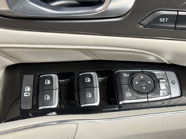 Certified 2024 Kia Sorento SX Prestige AWD/4WD image 18