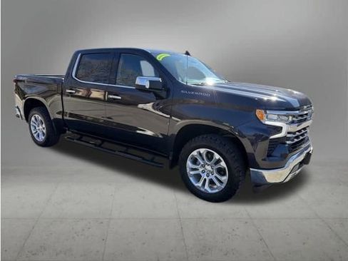 Used 2023 Chevrolet Silverado 1500 LTZ image 7