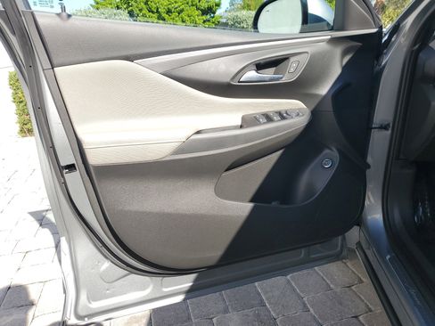 Used 2025 Buick Envista Avenir image 22