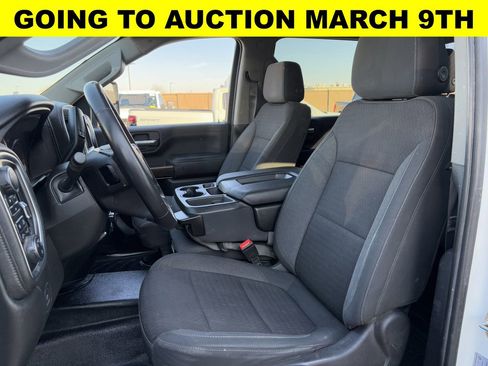 Used 2022 Chevrolet Silverado 2500 LT w/ Convenience Package image 21