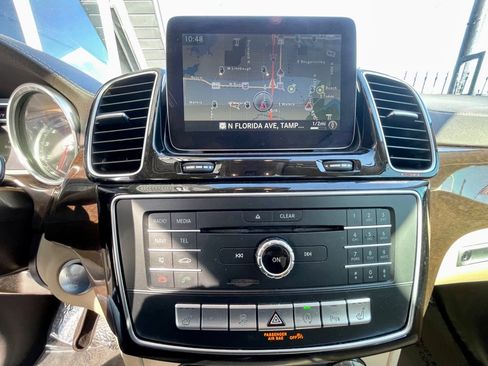 Used 2017 Mercedes-Benz GLS 450 4MATIC image 13