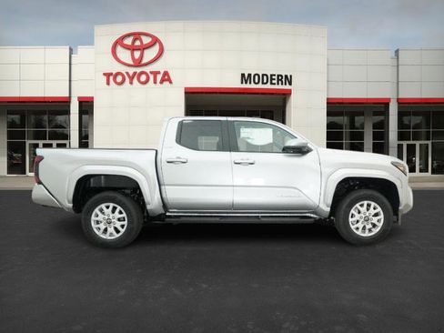 New 2025 Toyota Tacoma SR5 image 26