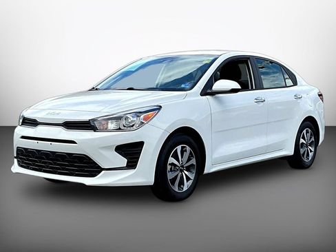 Used 2023 Kia Rio S w/ Technology Package FWD image 3